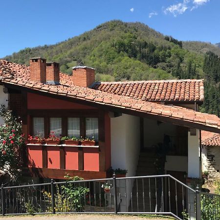 Apartamentos Rurales Los Nogales Cosgaya Εξωτερικό φωτογραφία