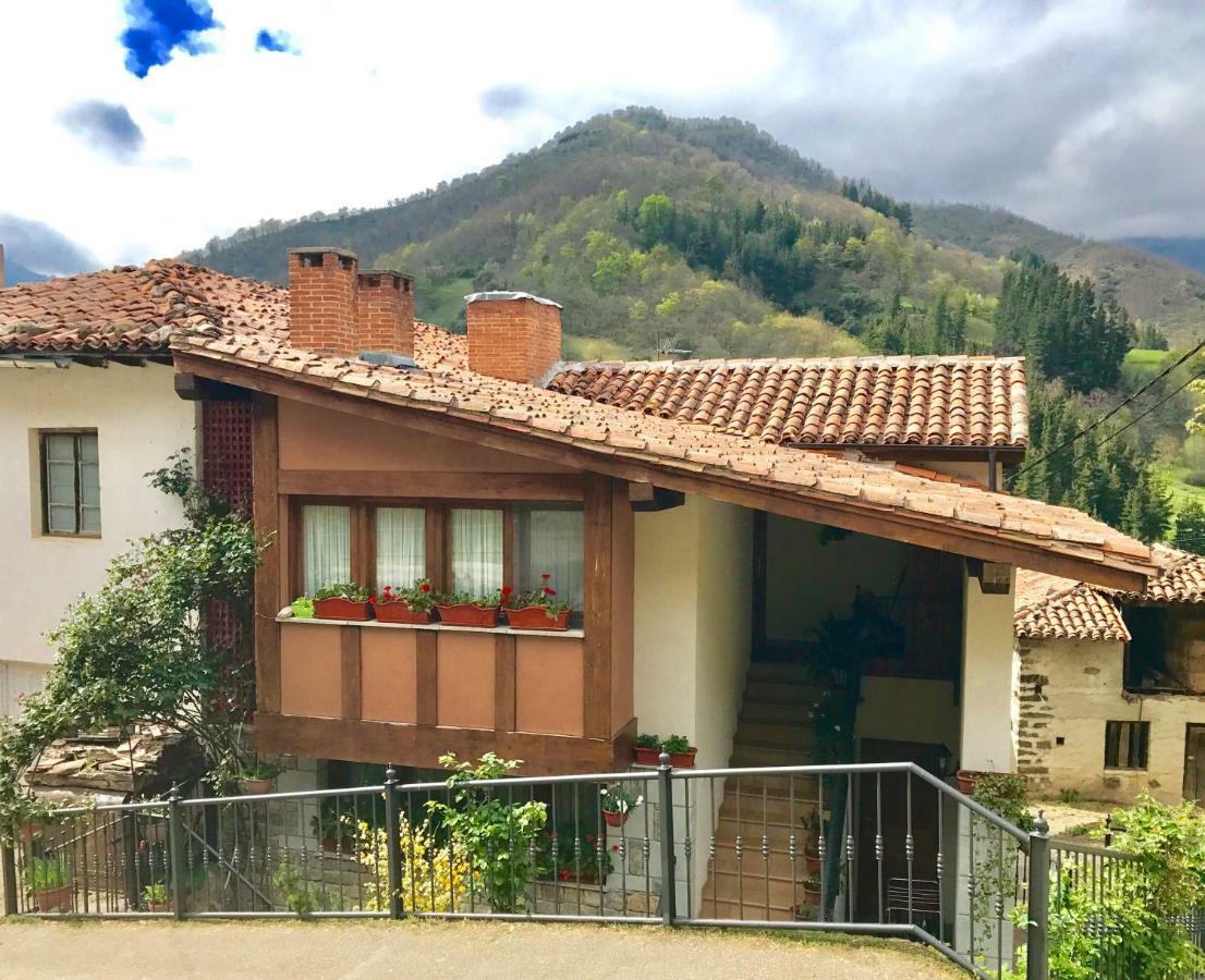 Apartamentos Rurales Los Nogales Cosgaya Εξωτερικό φωτογραφία